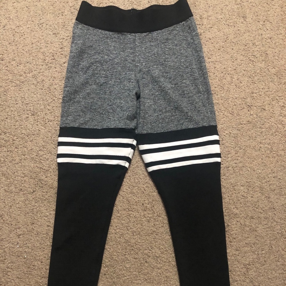 Bombshell Sportswear Leggings